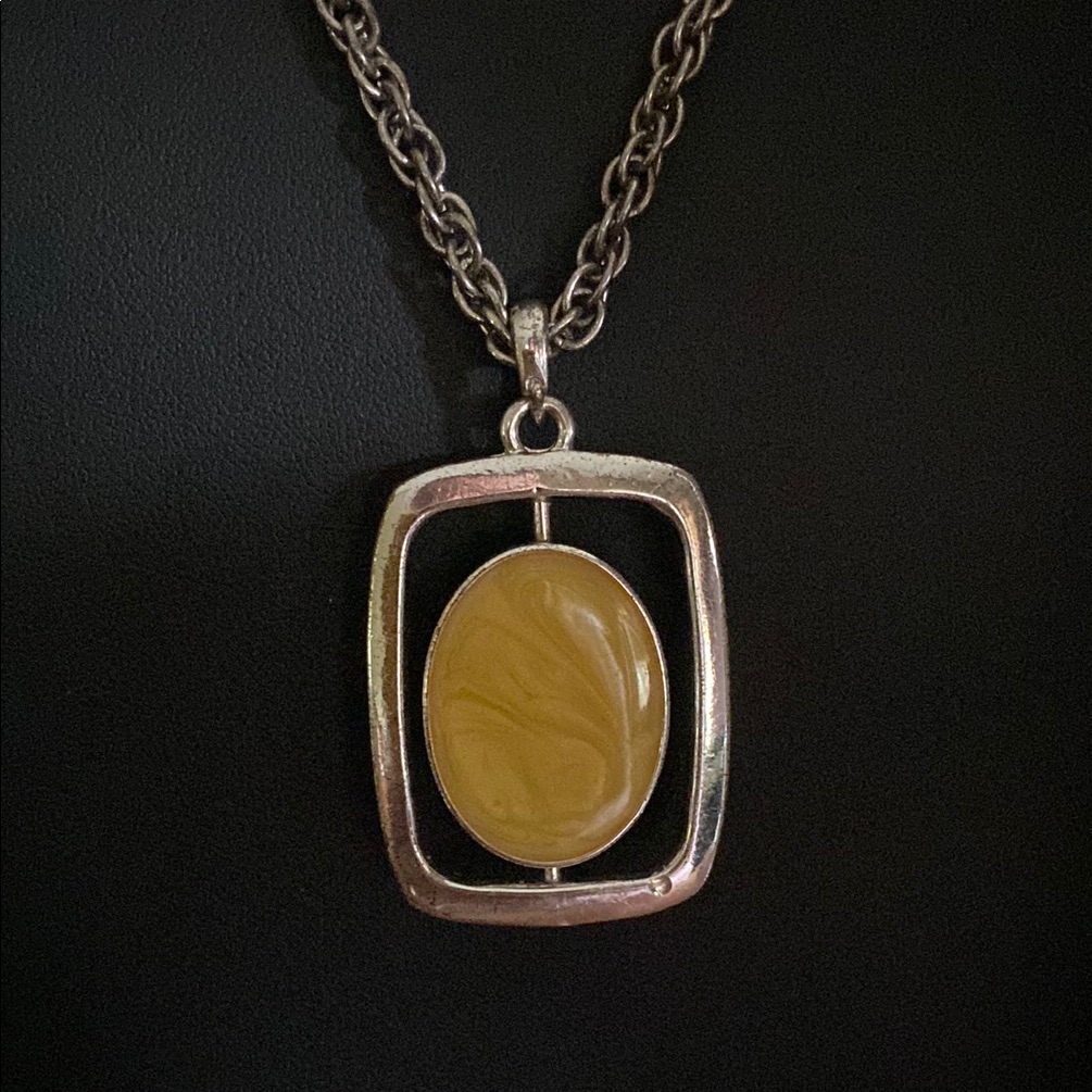 Silver Tone And Yellow Pendant Necklace Reversible